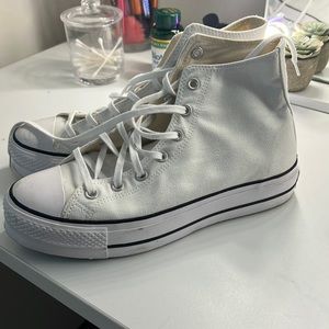 Platform Converse